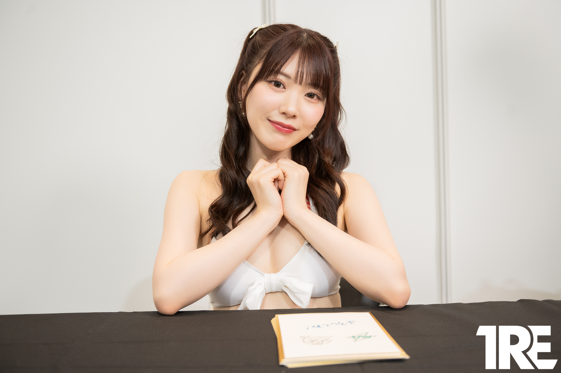 TRE談戀愛！絕美理想型「石川澪」AV+親密合影，「性感貼近」初戀感爆棚！