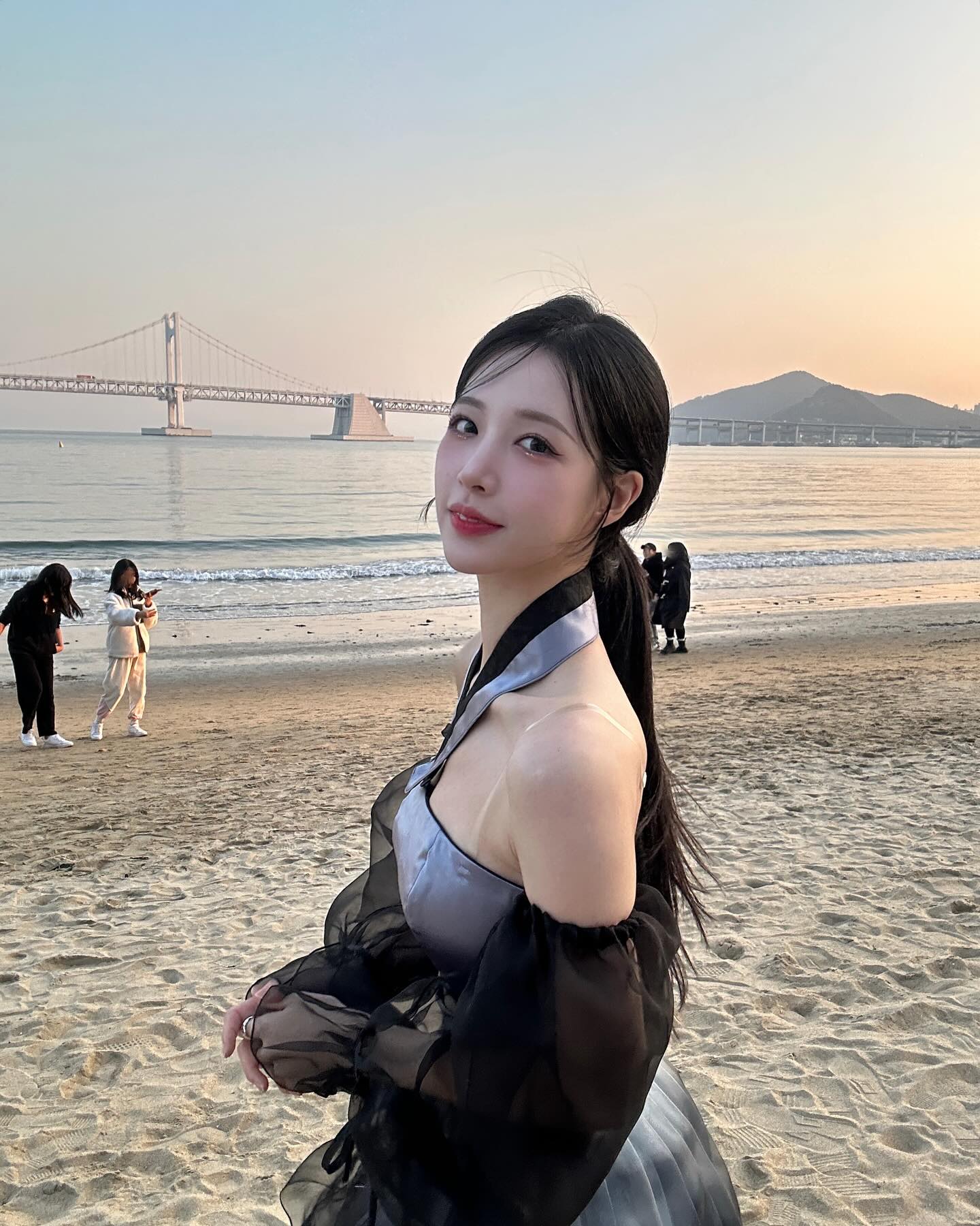 釜山女神「李晧禎」外型甜美個性豪爽！被粉絲喊：晧禎大哥