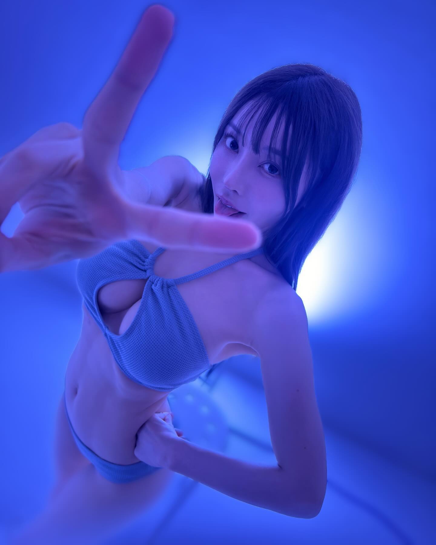 童顏巨乳美少女「七瀨愛麗絲」展現夏季魅力，出戰史上最大泳池攝影會！