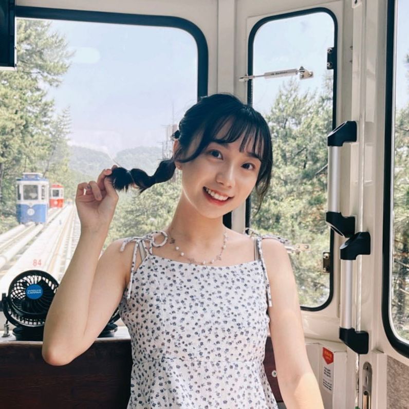 爸爸們要暴動了！甜萌系正妹幼教老師可愛度不輸小朋友！