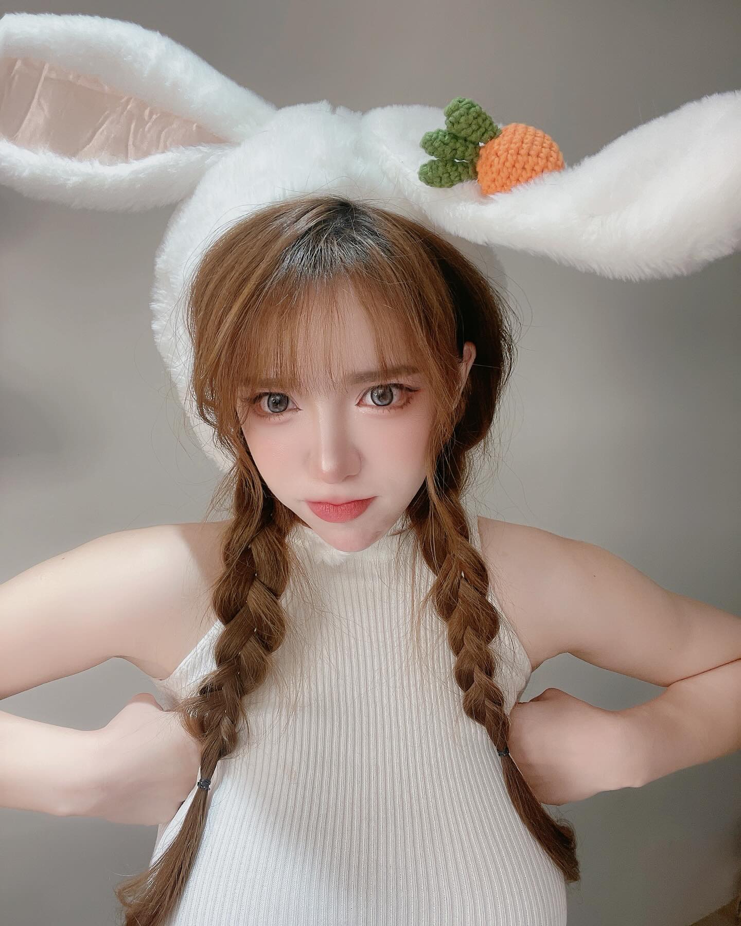 超生氣的啦！巨乳兔兔《本壘奈》挺胸展現不好惹的一面！
