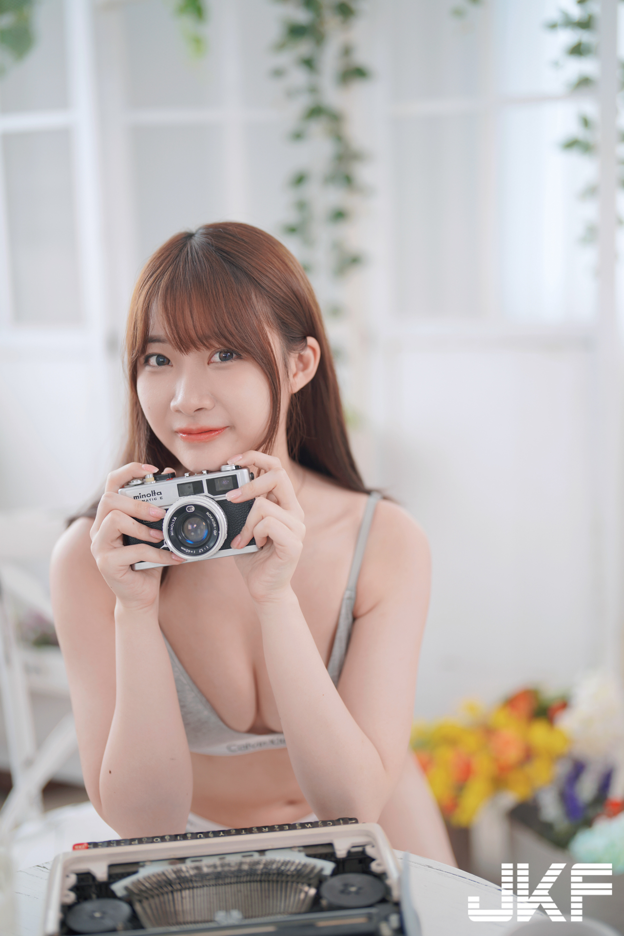資工少女「李婷婷」運動內衣超撩人，「誘惑深溝＋美尻」魅力滿滿！