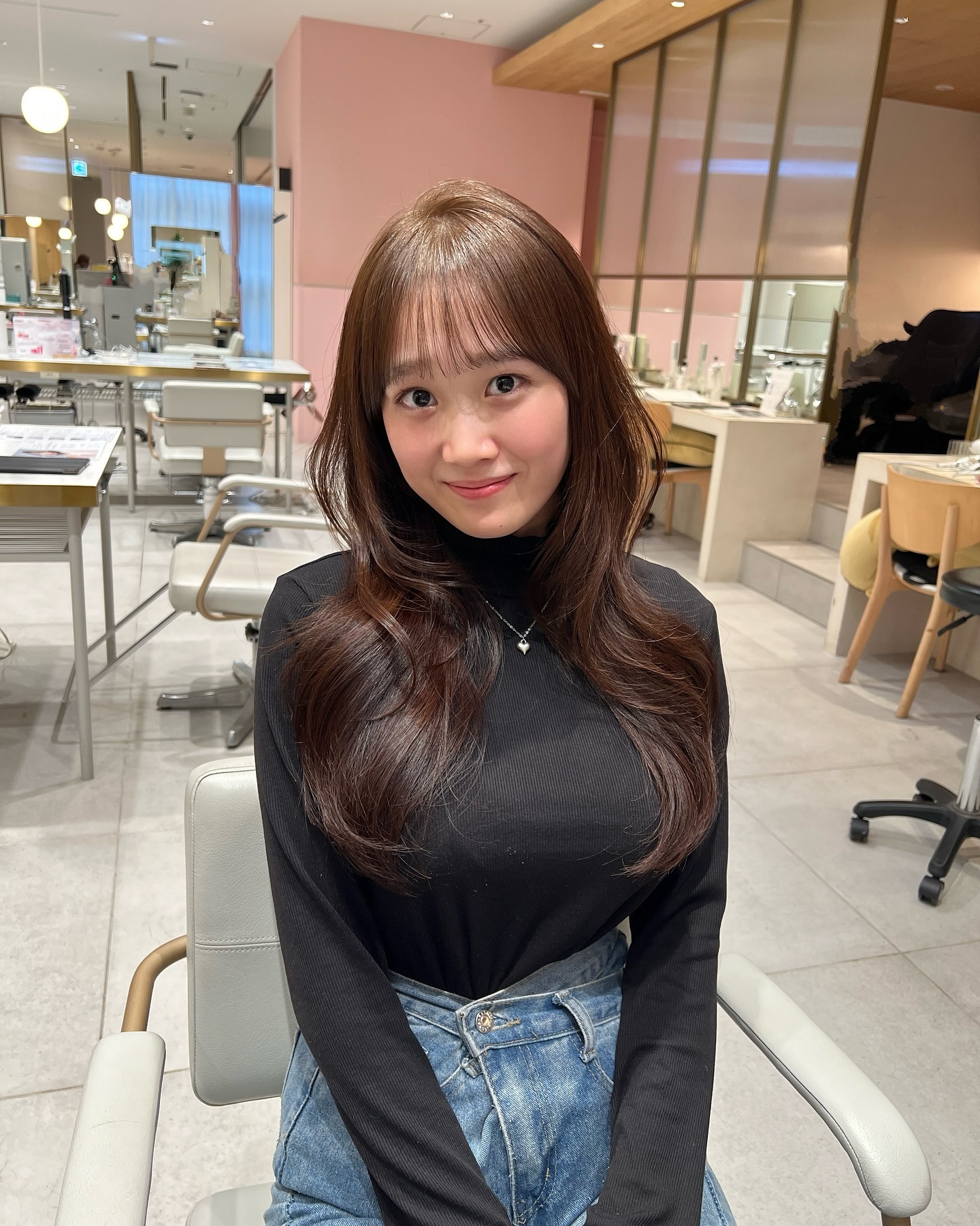 別以為穿這麼多就看不出來很大！熊本巨乳妹神Body藏不住
