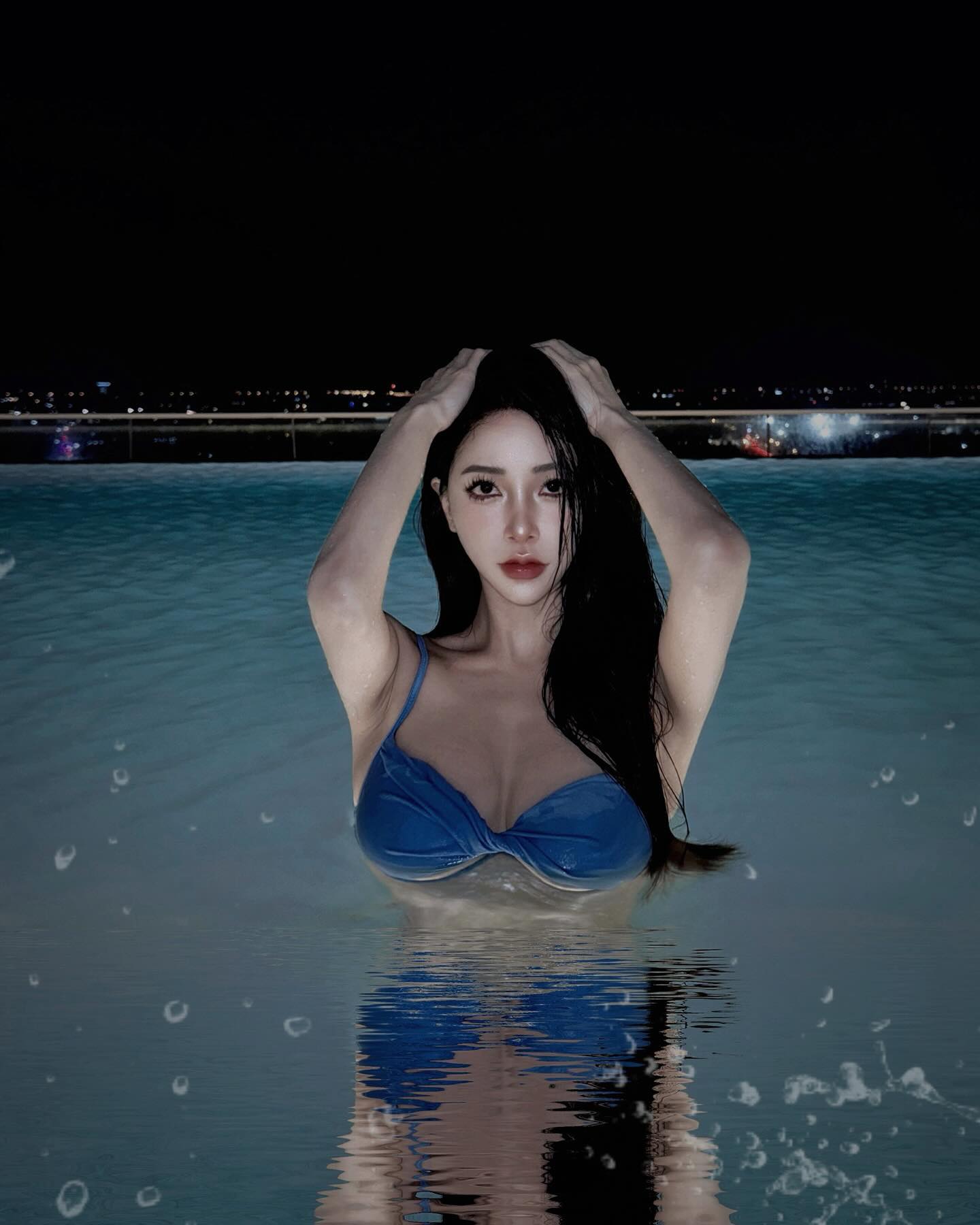 10018.jpg