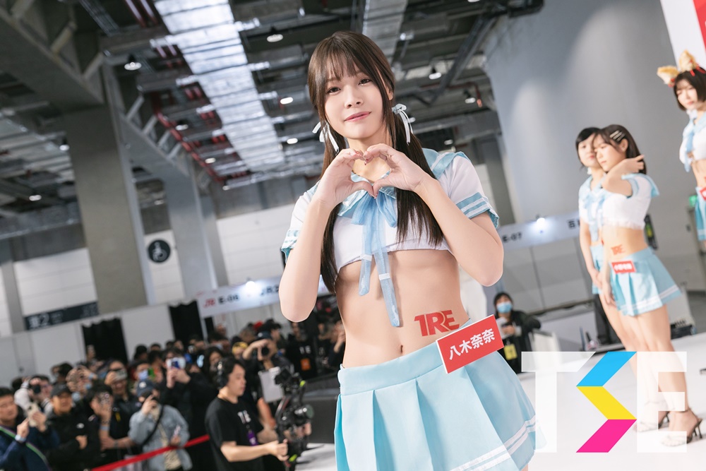 D槽女神輪番上陣　「TSE 學服祭」活動現場粉絲搶朝聖！