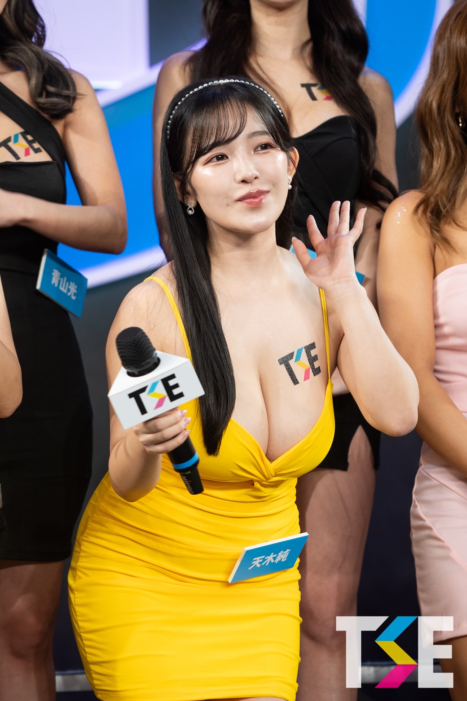 TSE人氣女星「天木純」地心引力超強大，「飽滿I罩杯」乳量太誘人！