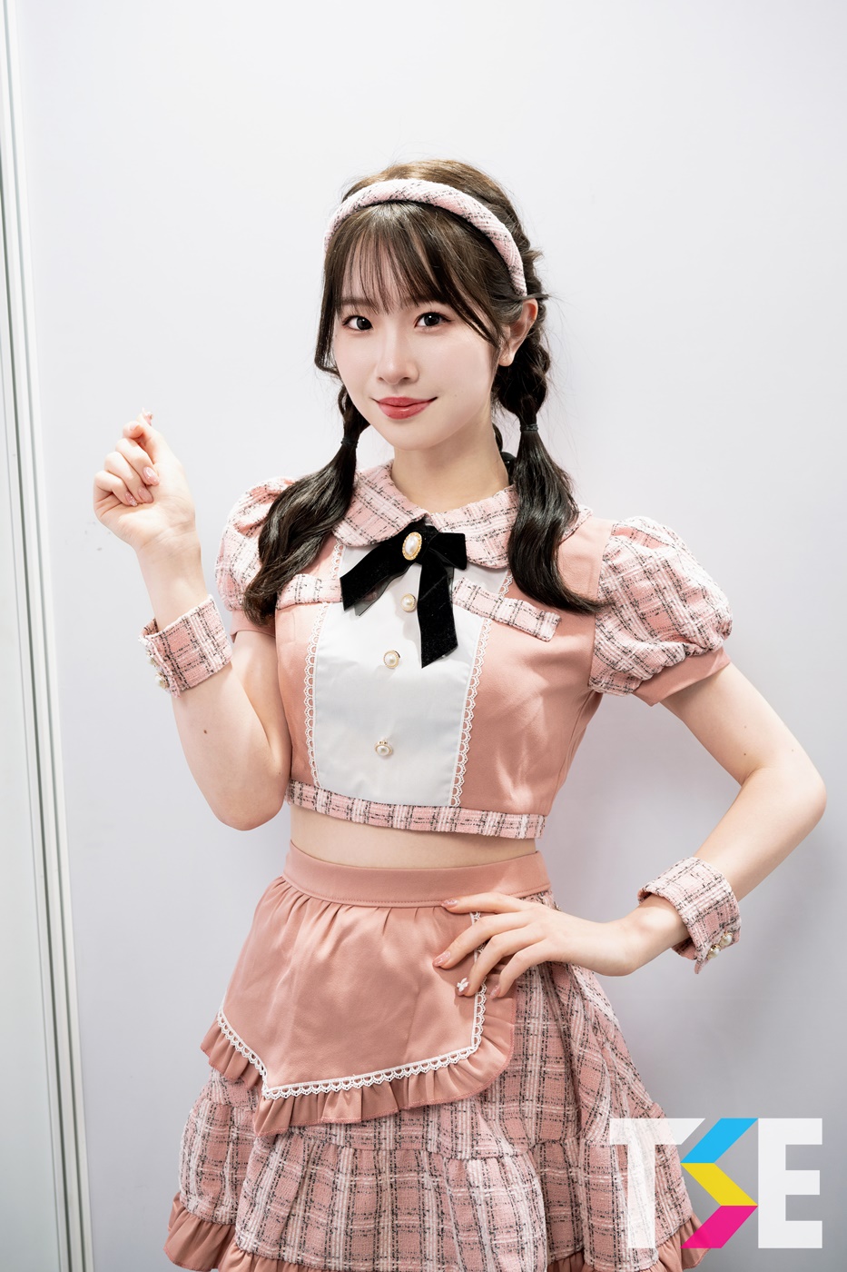 TSE超甜正妹「白上咲花」在台過生日，「雪白透嫩美肌」超吸睛！
