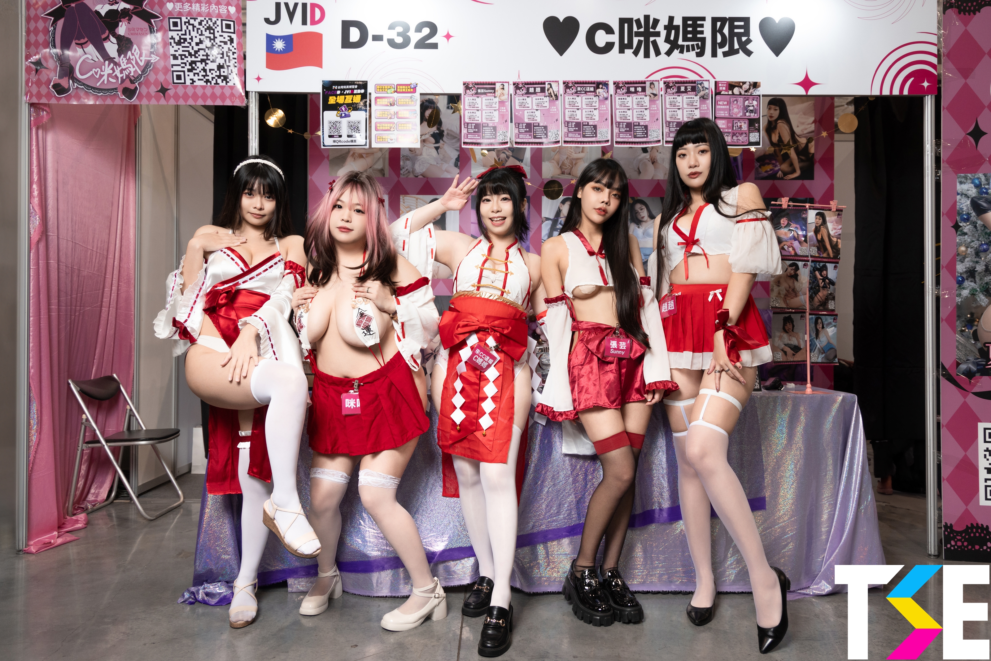 史上最香！TSE學服祭「JVID 粉絲感謝祭」頂流模特集結　「攤位互動、誘影表演」現場直擊
