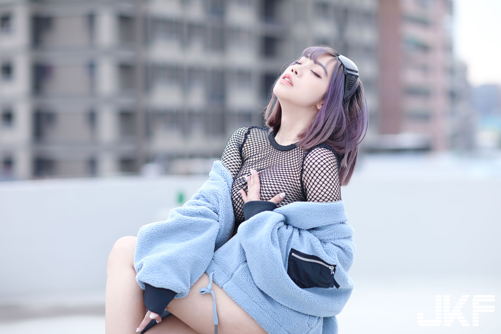 G罩杯女友「許葆葆」在家不穿衣！超豐滿曲線大膽露出誘惑