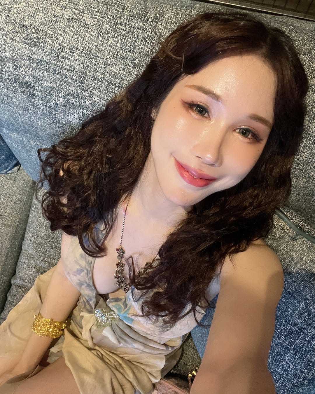 yui_xin_2.0_447971124_386162144452385_1029406686529261360_n.jpg