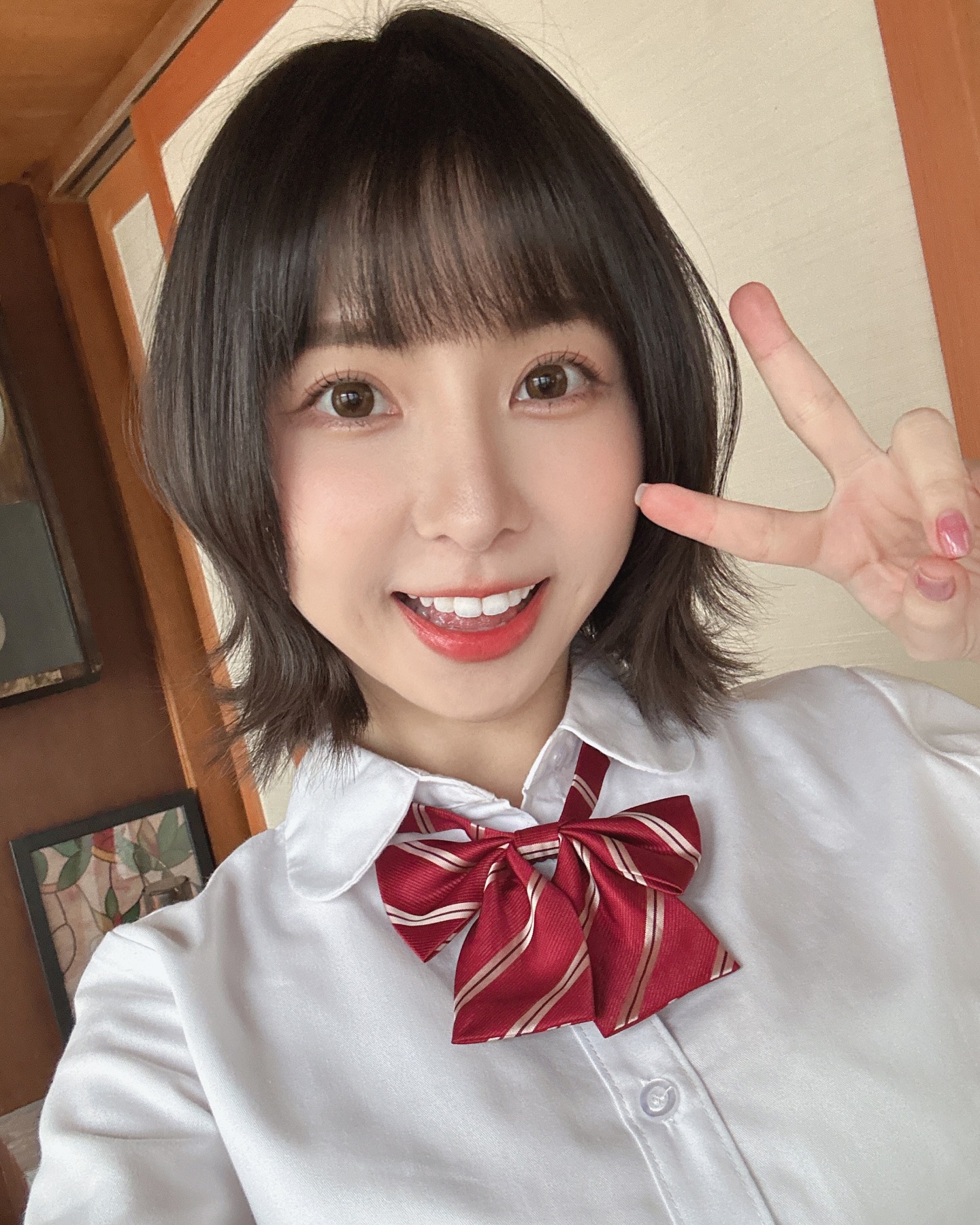 太逆齡了吧！世界的美少女《Tiny》換上制服迎來第二次出道