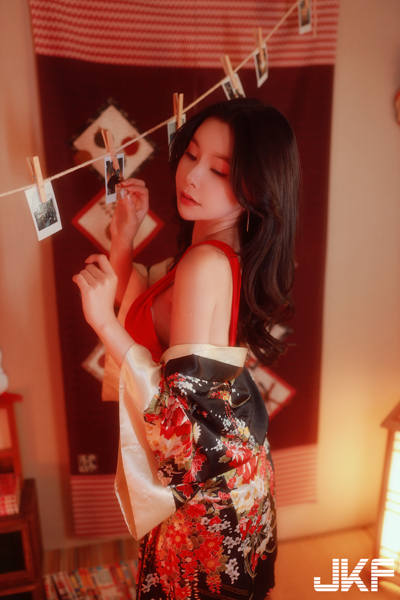 巨乳藝術家「烏乃U-Mai」火辣解放！露天浴缸秀「白嫩美體」！