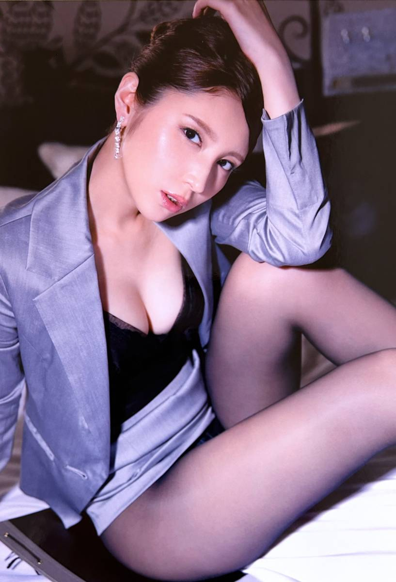 02.jpg