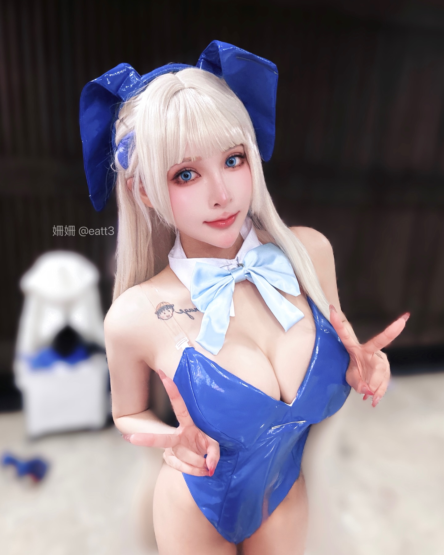 叫你模仿沒要你超越！豪乳精靈《姍姍 33》化身最巨飛鳥馬時