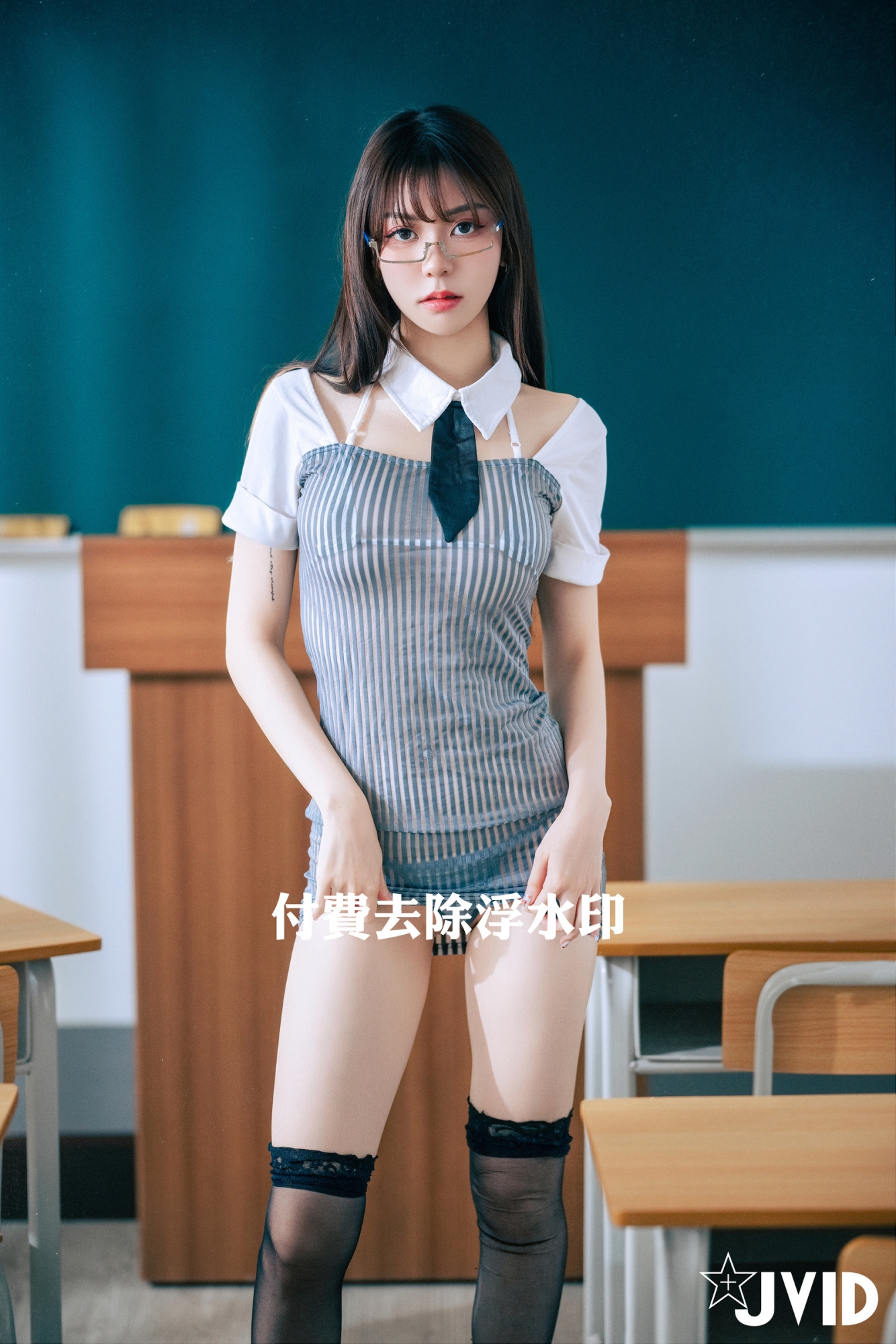eb249a5242af32a2f20ecfa9a6100fe65f3832b93393f1554720d018f35cb500.jpg