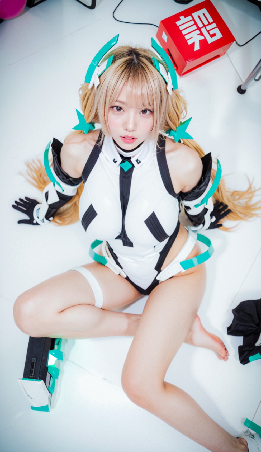 Gravure Model (SKY)20250428