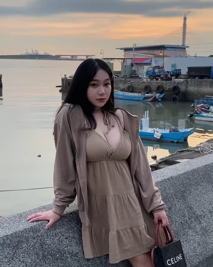 VS--Instagram-0’02”.jpg