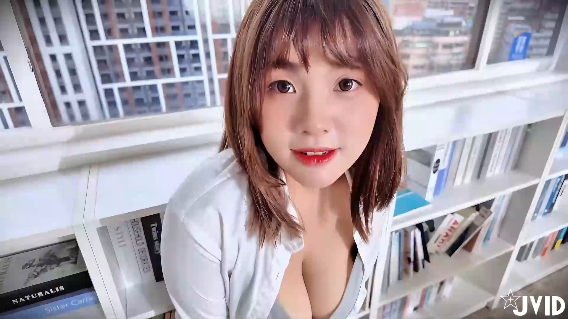 videoframe_8389.png