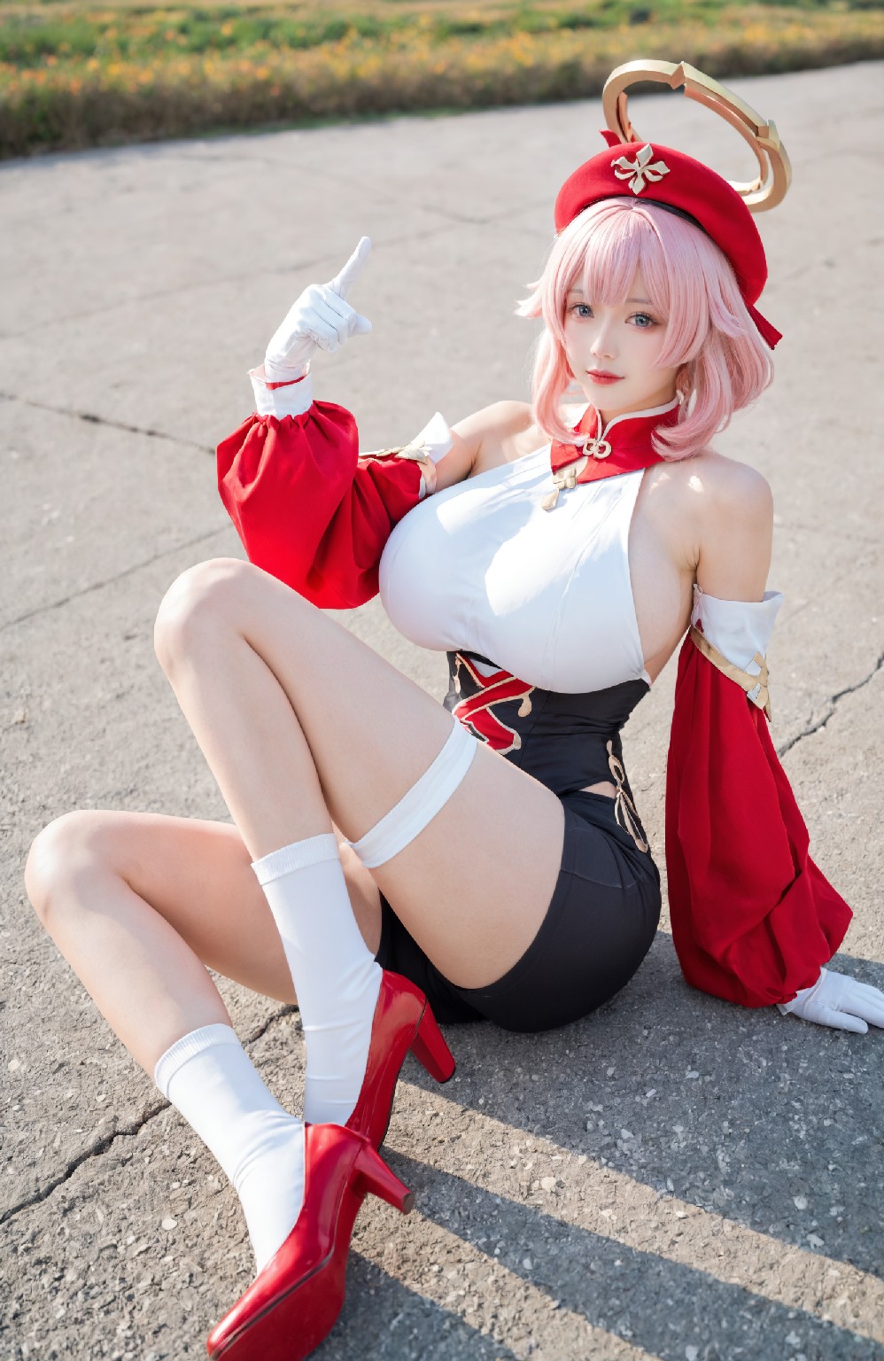 Charlotte (genshin impact)