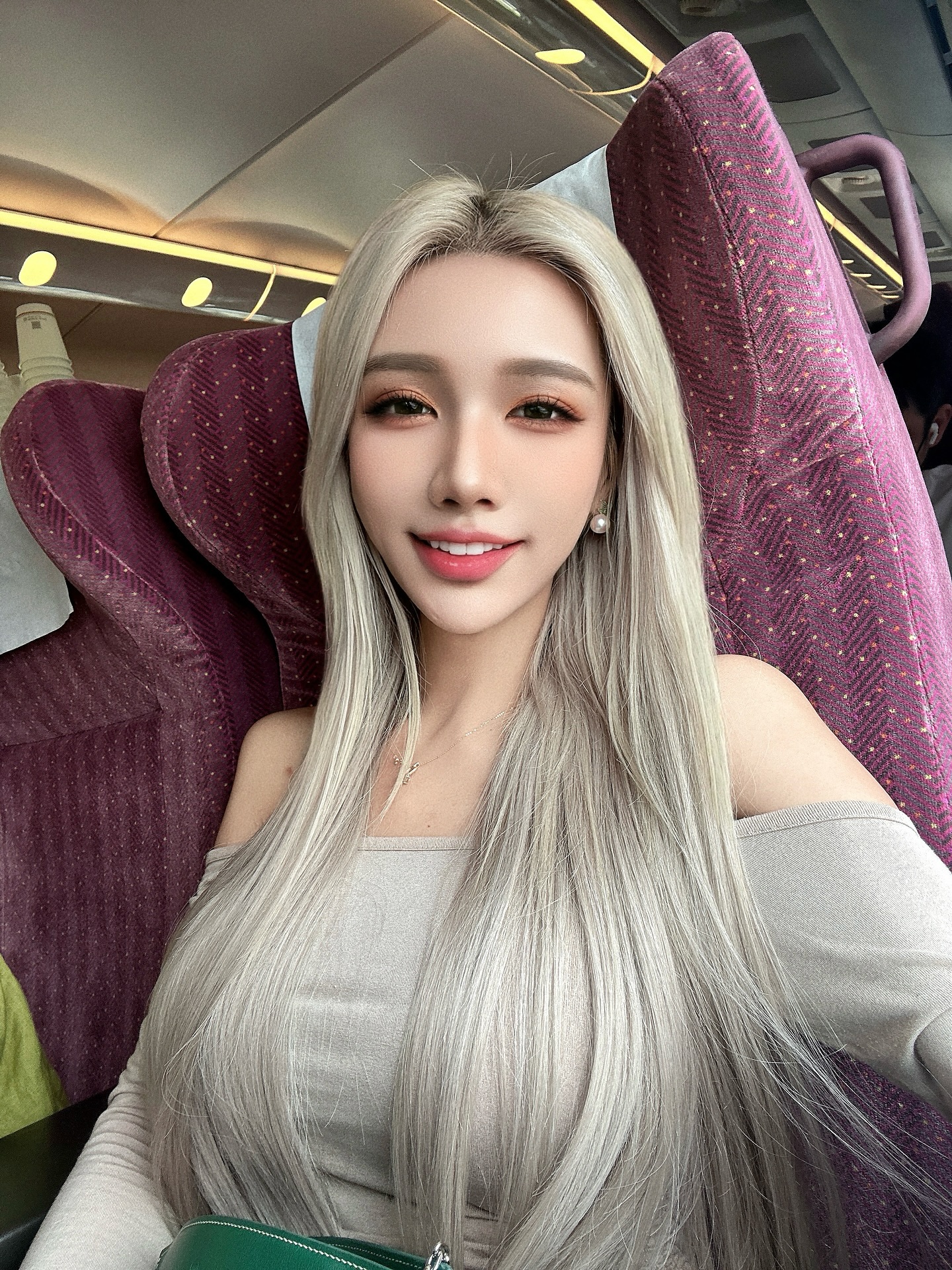 beauty19931225_1749530399_3651648118657137161_254341425.jpg