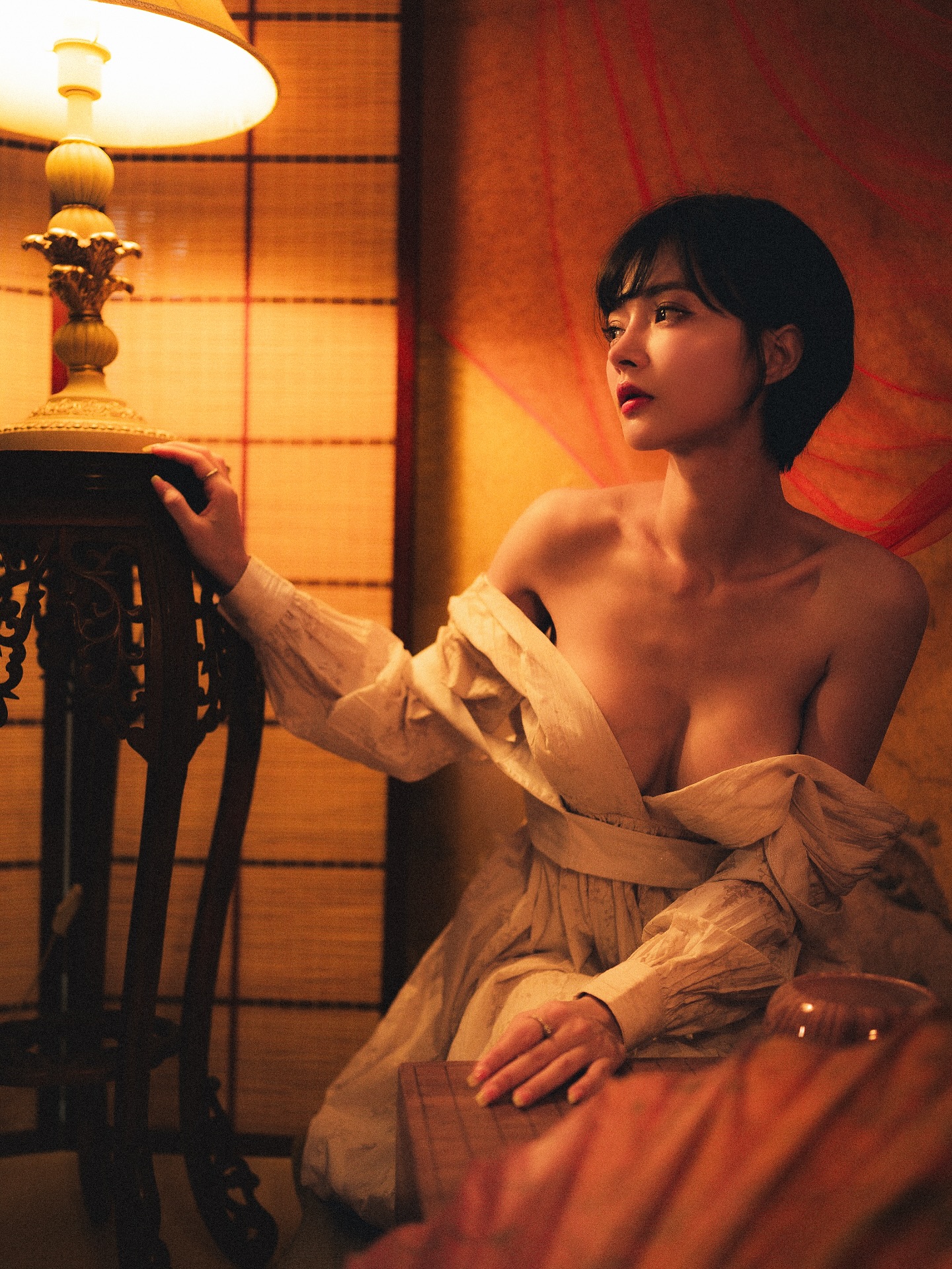 短髮尤物「A栗」暗室裡對弈，「青筋美乳」直接完勝整局！