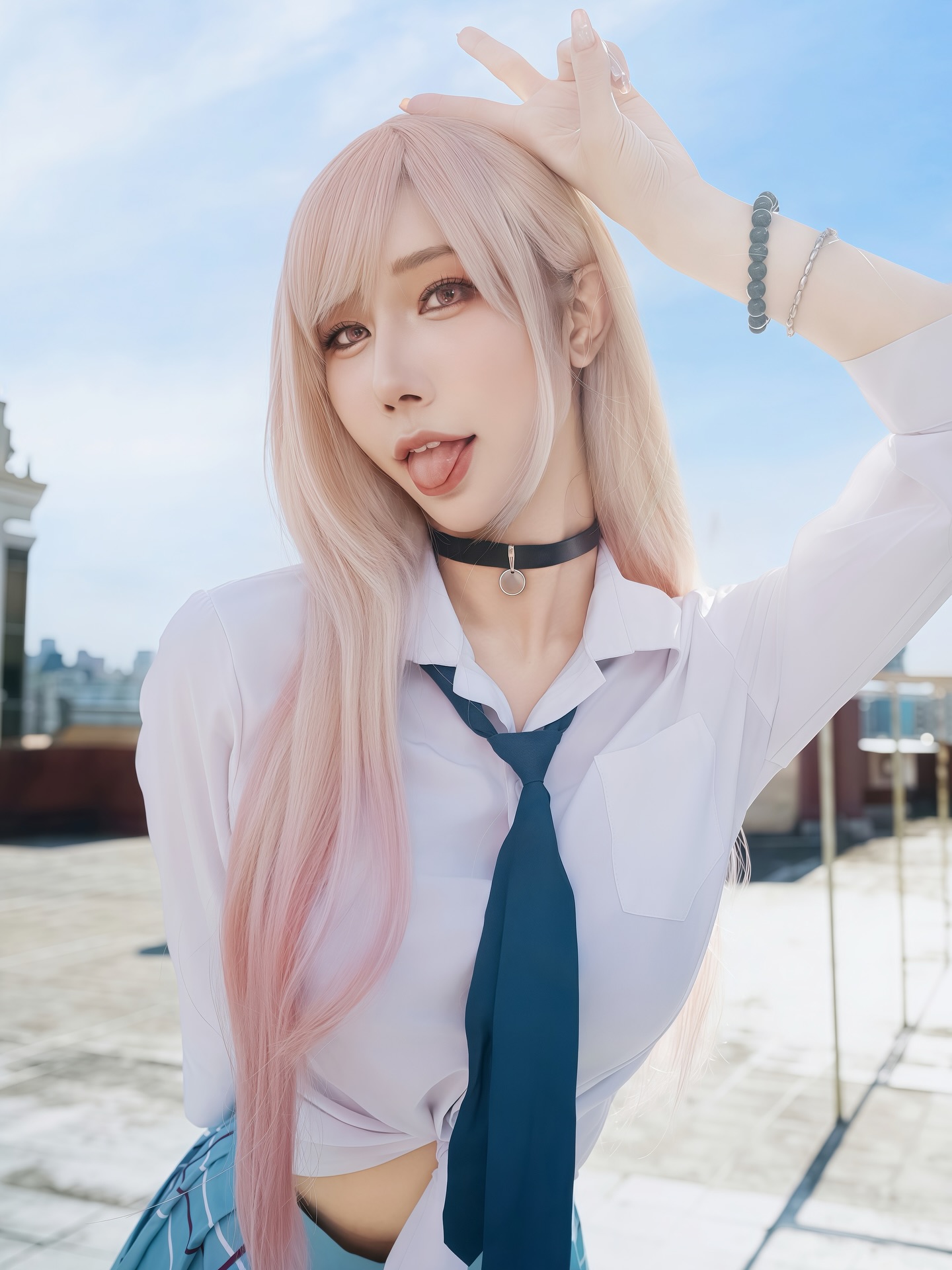 甜美女神初次挑戰 Cosplay　化身「喜多川海夢」展現制服魅力