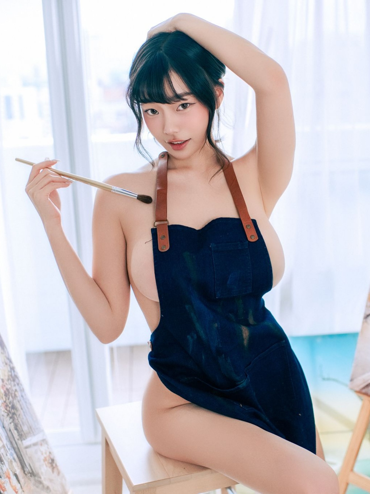 火辣女神「苡昕Yuri」現身西門町美國街，「狹長媚眼」根本台版Jennie！