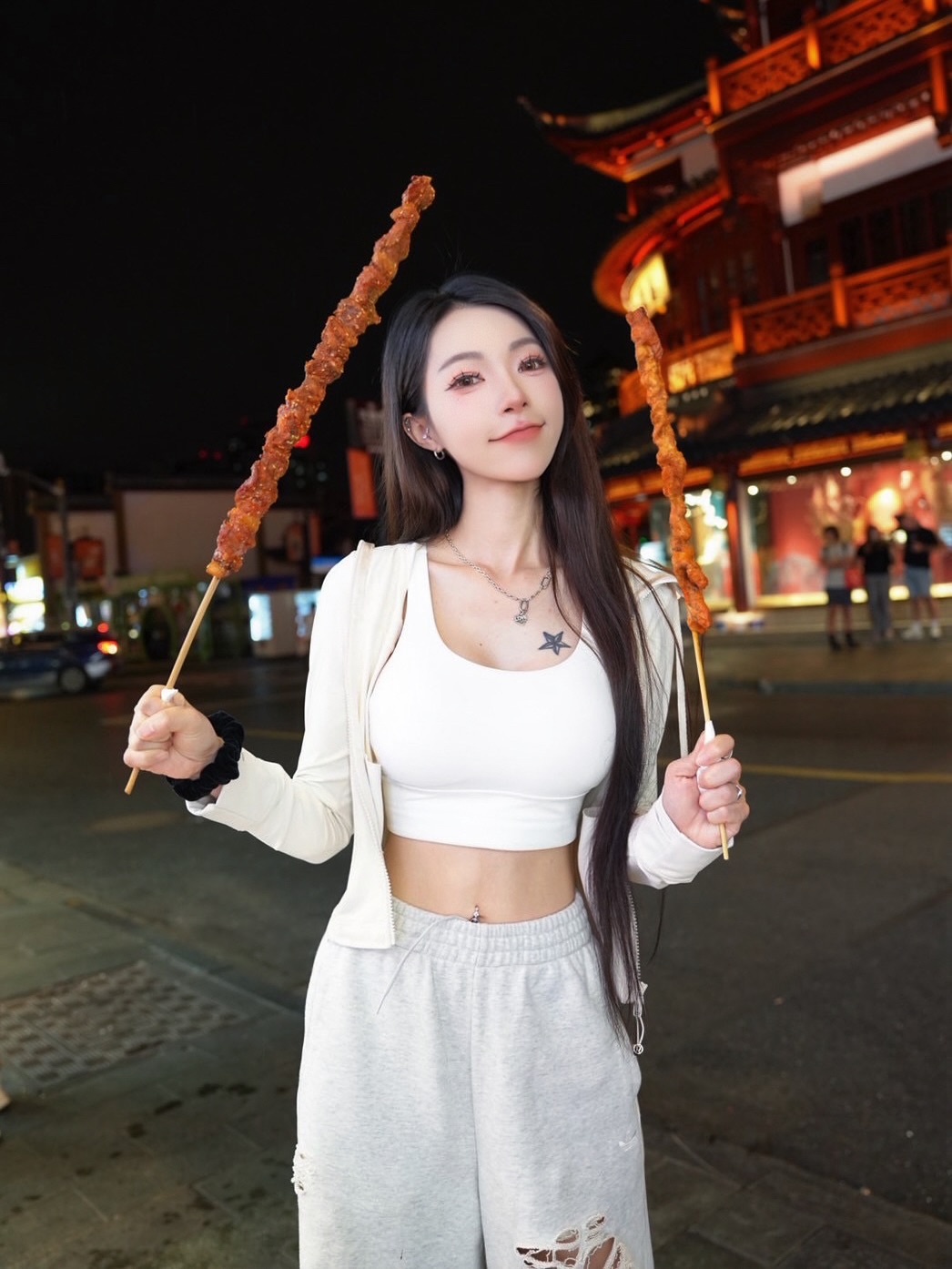 高雄叫小姐 飄哥古裝仙氣笑容 古典正妹