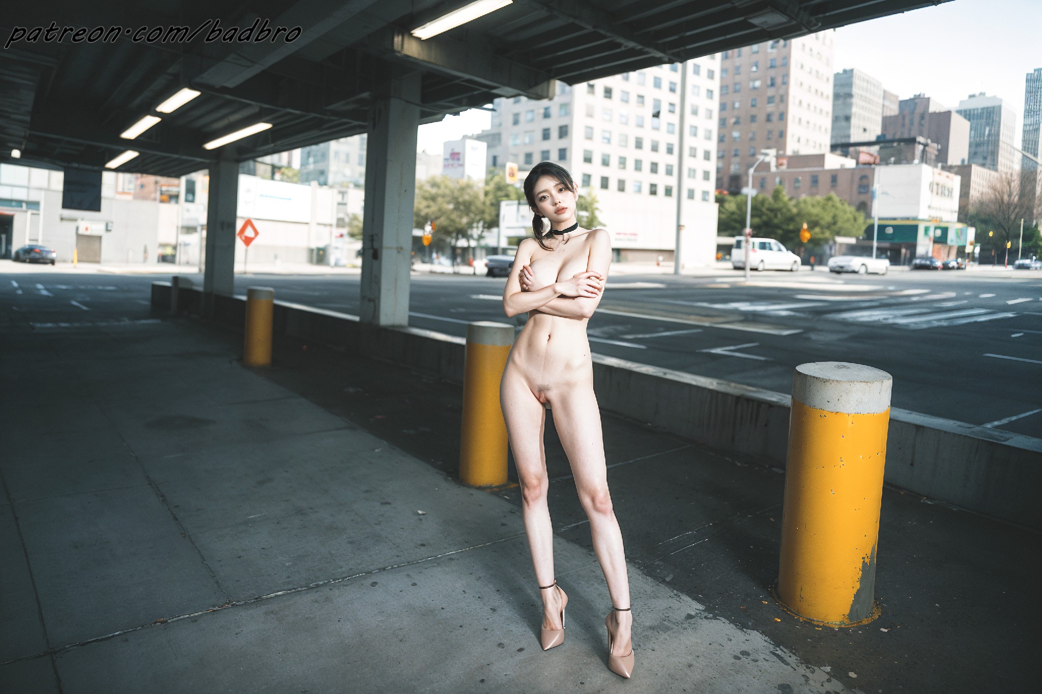 Exhibitionism + - + street, + pictorial