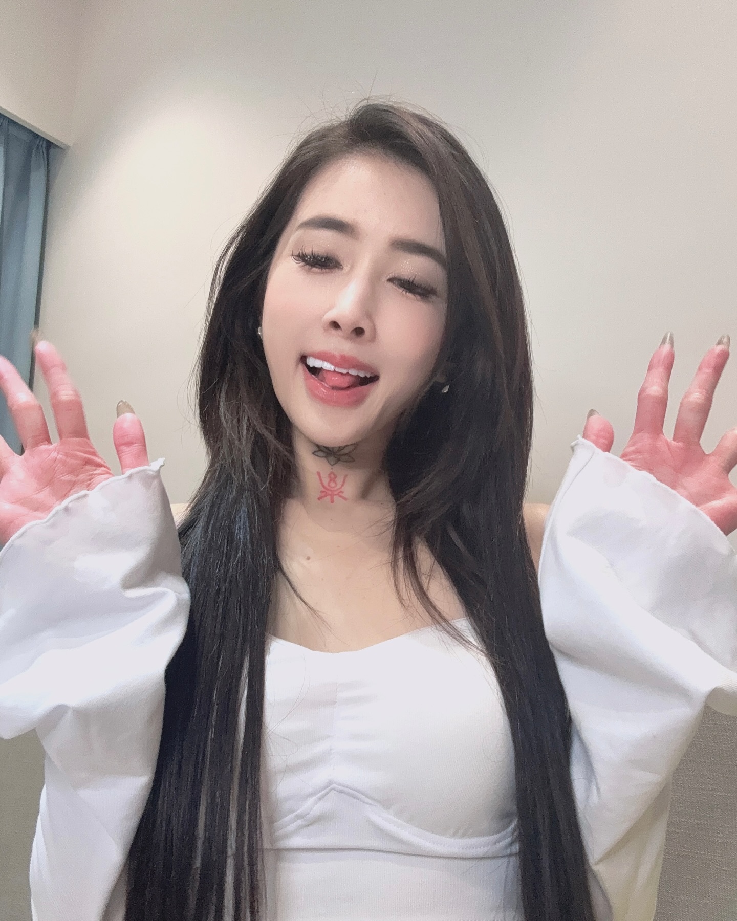 kimmy_ilove_1735160732_3531106617377265258_62512696263.jpg