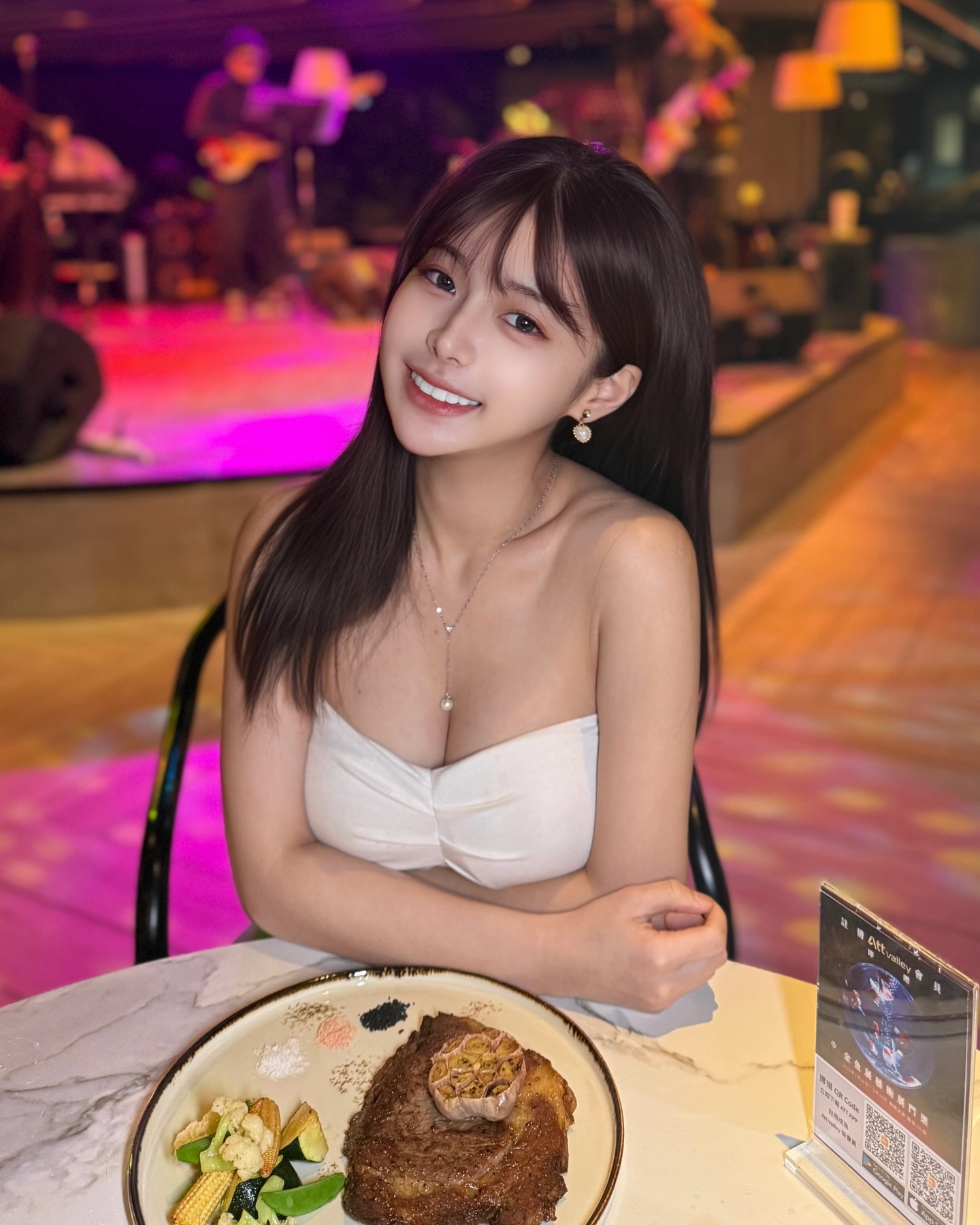 小花姐接大尺碼照片