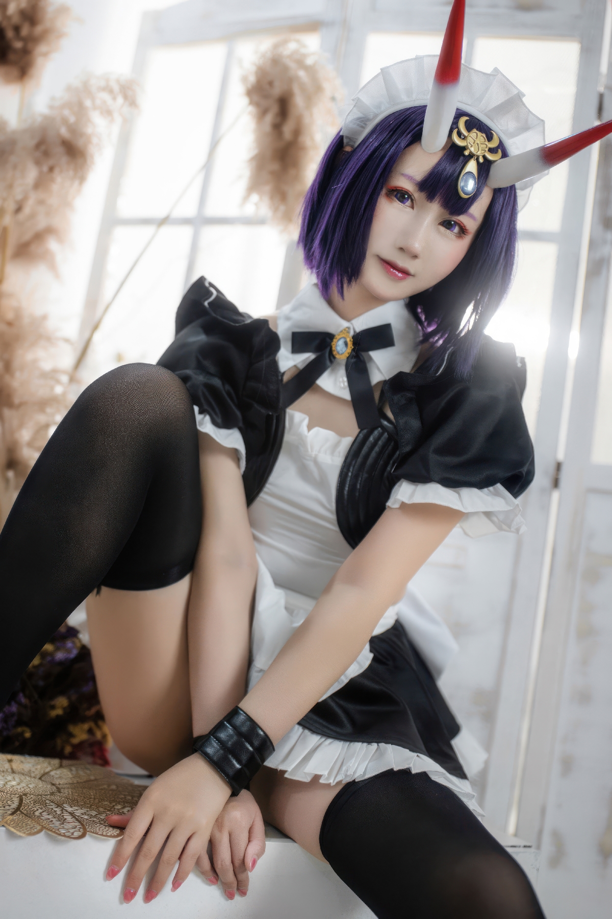 Cosplayer-Mimi-Hanyu-FGO-Drinking-girl-maid-MissKON.com-007.jpeg