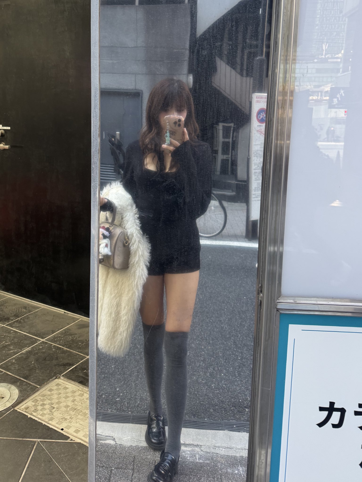 這比例不科學！日本正妹零修圖美照曝光　身體有一半都是腿！