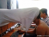 在這些地點看活塞運動片被抓到的16個尷尬瞬間！