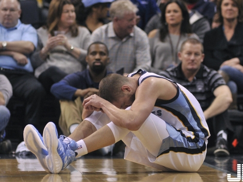 修太多露餡？「高富帥」曬壯碩腹肌照　76人推特王酸：你這P上去的吧！