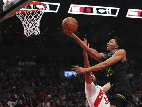 NBA》板凳墨菲爆砍賽季新高 鵜鶘41分血洗暴龍