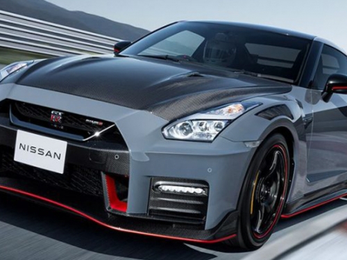 GT-R Nismo 2022年式限量版登場！麥當勞加碼送 Tomica GT-R 好想要啊～～～