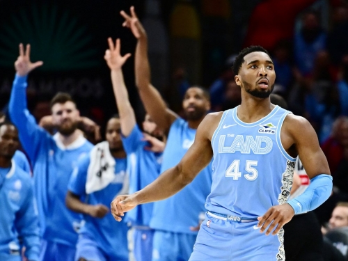 NBA／騎士逆轉熱火鎖定季後賽門票 本季第三度豪取12連勝