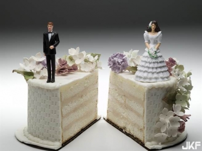 網路認識男友 婚後驚覺丈夫是親祖父