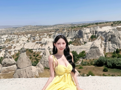性感小野馬《玟妡 WenHsin》土耳其旅遊展現過人美貌！