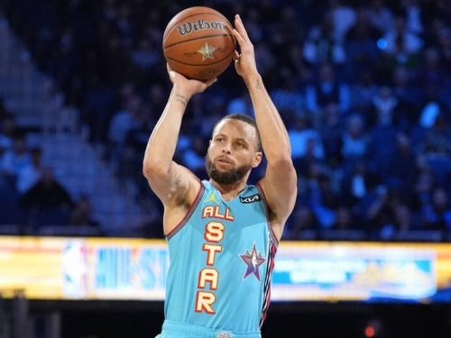 NBA明星賽》飆招牌Logo Shot 地主一哥柯瑞勇奪MVP