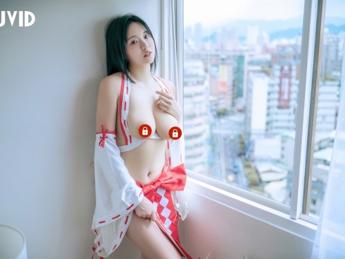 巨乳寵物美容師「Angela寶7」尺度大突破　全裸巫女用身體淨化磁場