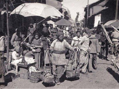 1935年貴州出現一啞巴，14年後突然開口說話，人們才知其是英雄