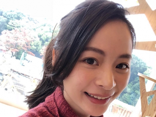 清新正妹「神似阿嬌」！健身運動畫面太性感　笑容甜美讓人秒戀愛！