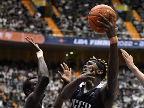 UBA》最強外籍生是誰？ 政大莫巴耶：數據跟球隊成績會說話