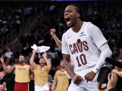 NBA》葛蘭德末節飆分 騎士開季不敗寫「後詹皇」時代最佳