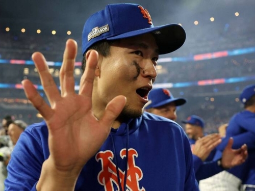 MLB》千賀滉大笑回美媒的大谷提問 還曾因「驚呆」表情在網路瘋傳