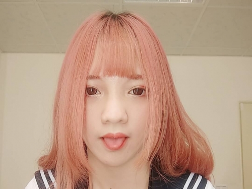 厭世情色Model「栞奈」私下最愛看AV　自曝最愛使用的體位！