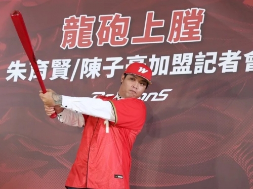 中職》陳子豪新應援曲搶先曝光！沿用「炸裂」手勢再討論