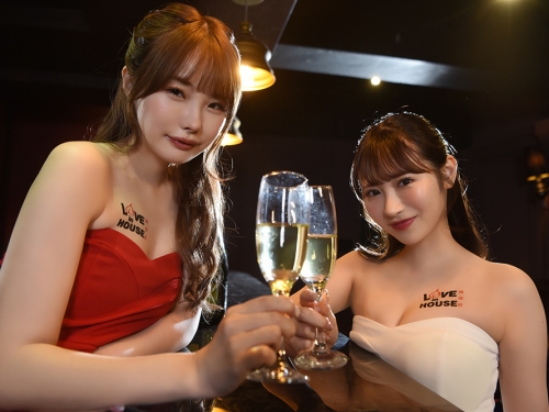 最壞搭檔降臨！專訪小惡魔組合「松本一香、小野六花」，火辣直言：騎乘位交給我就好！